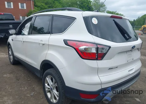 2017 Ford Escape Se из США, поврежденный, VIN 1FMCU9GD3HUC70533